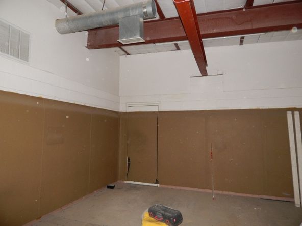5734 US 64, Farmington, NM 87401
